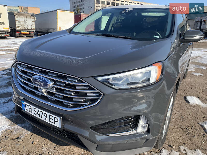 Ford Edge (2021)