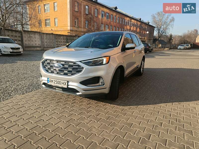 Ford Edge (2019)