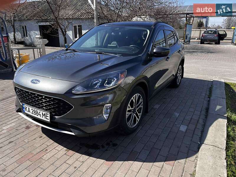 Ford Escape (2020)