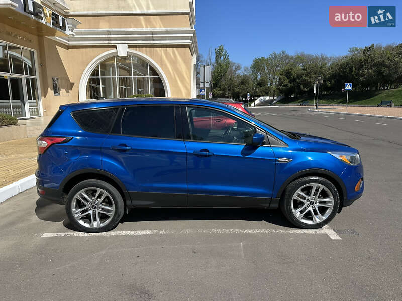 Ford Escape (2017)