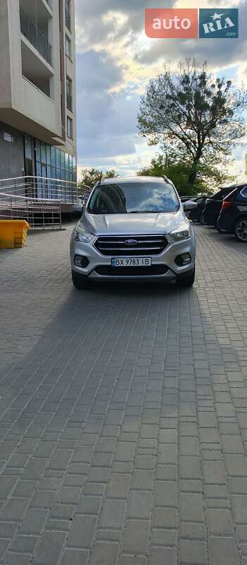 Ford Escape (2017)