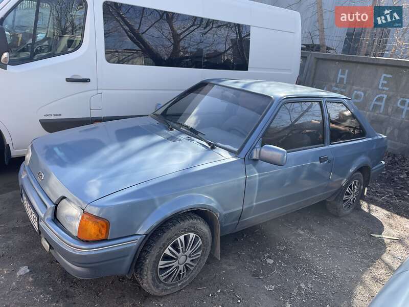 Ford Escort (1986)
