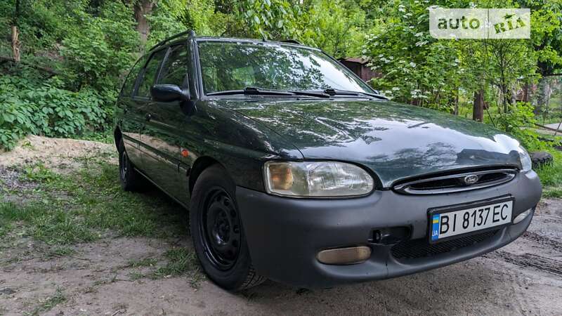 Ford Escort (1996)