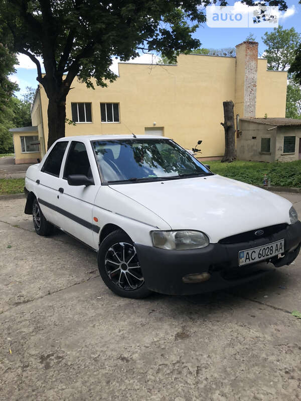 Ford Escort (1997)