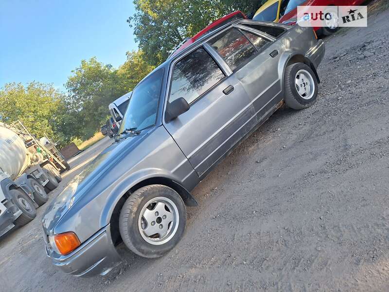 Ford Escort (1989)