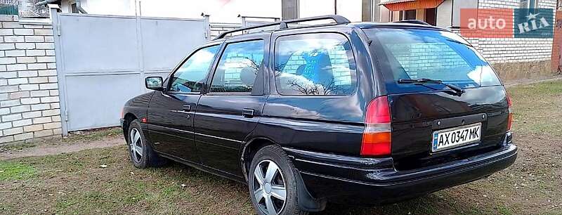 Ford Escort (1994)