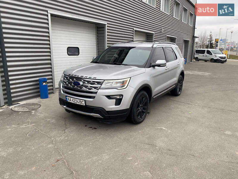 Ford Explorer (2019)