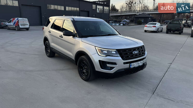 Ford Explorer (2018)