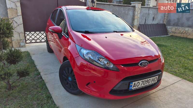 Ford Fiesta (2010)