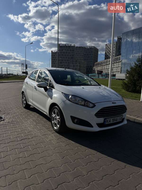 Ford Fiesta (2013)