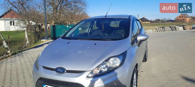 Ford Fiesta (2012)