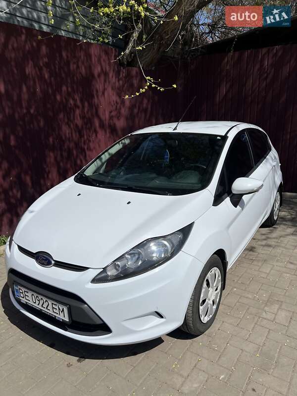 Ford Fiesta (2012)