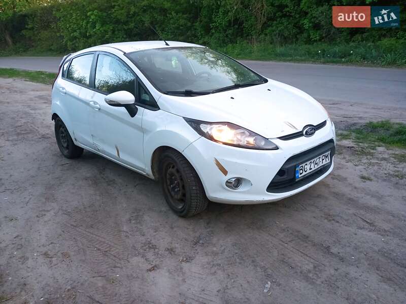 Ford Fiesta (2012)