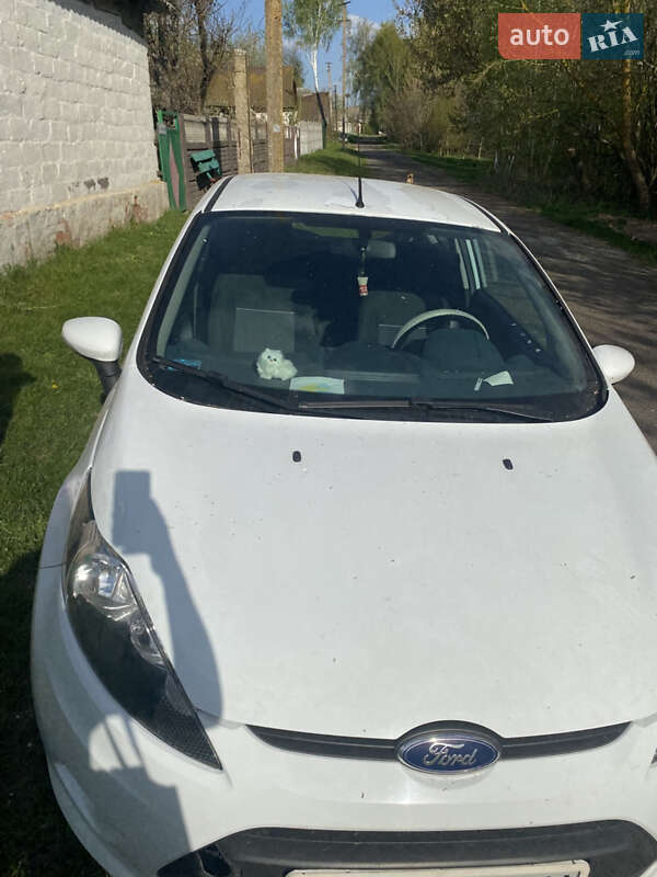 Ford Fiesta (2010)
