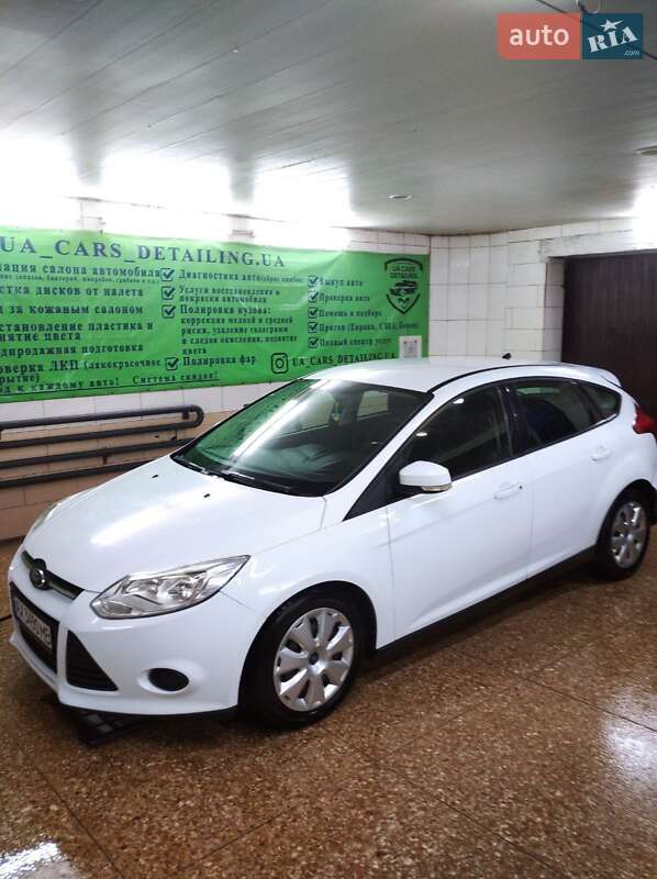 Ford Focus (2012)
