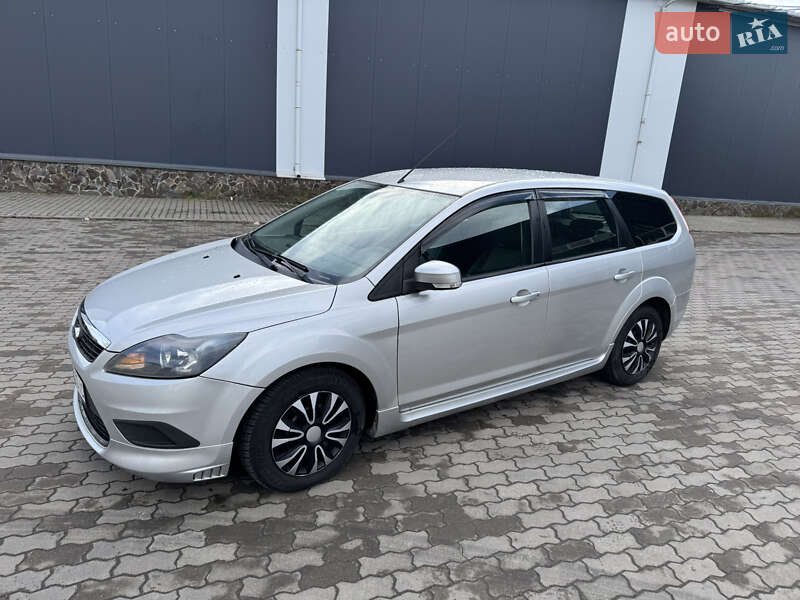 Ford Focus (2008)