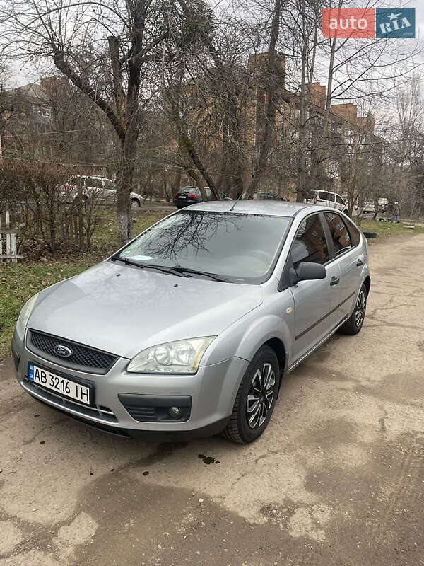 Ford Focus (2005)