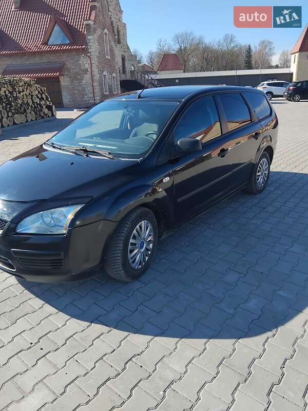 Ford Focus (2006)