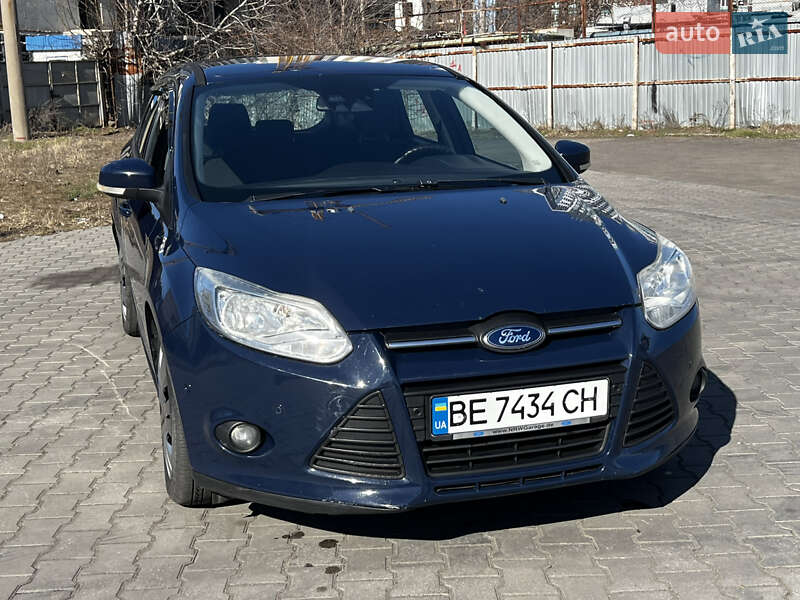 Ford Focus (2012)