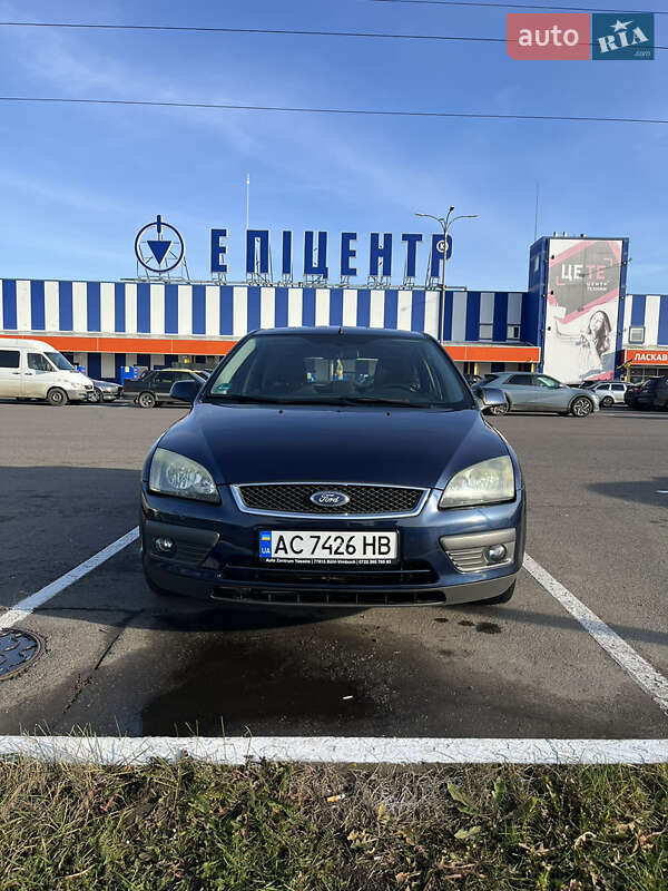 Ford Focus (2005)