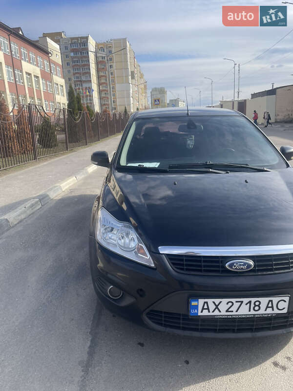 Ford Focus (2008)