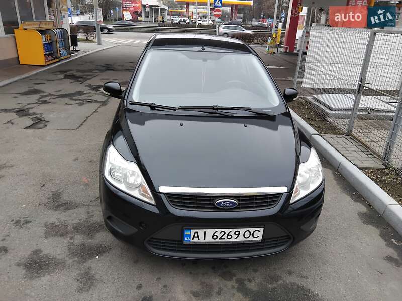 Ford Focus (2009)