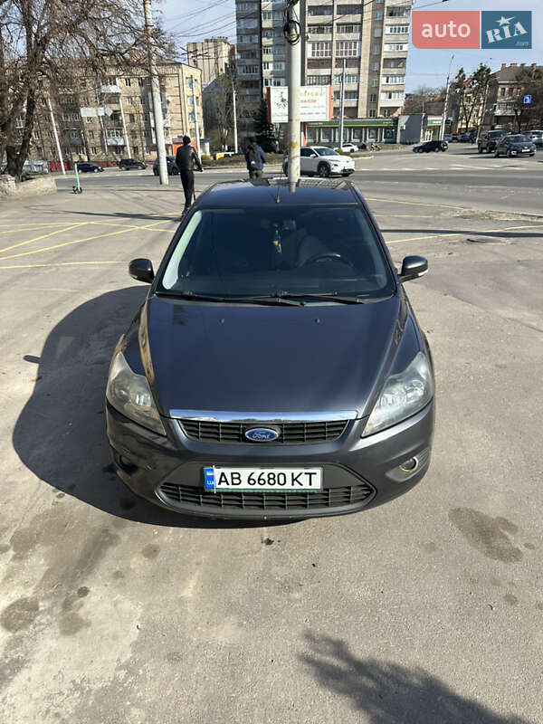 Ford Focus (2010)