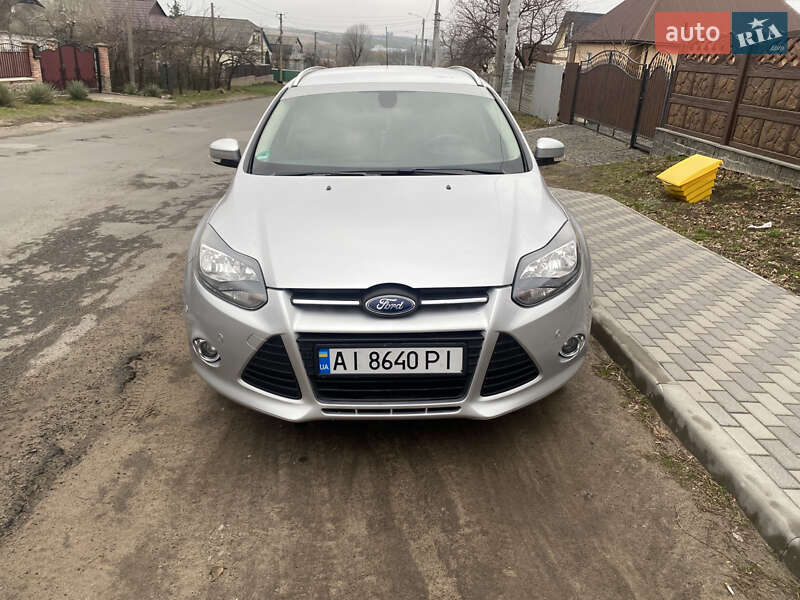 Ford Focus (2012)