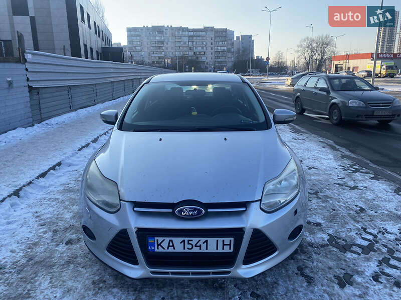 Ford Focus (2013)