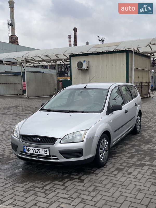 Ford Focus (2005)