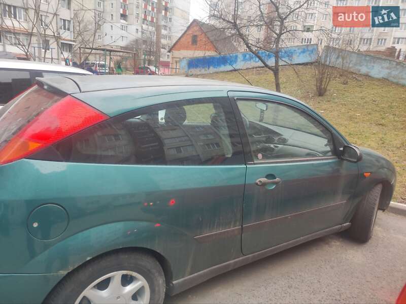 Ford Focus (1998)