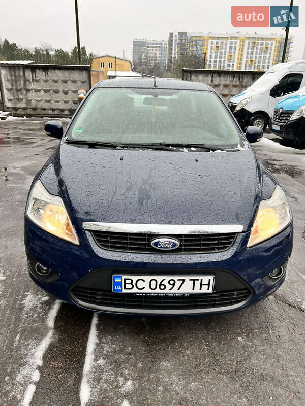 Ford Focus (2008)
