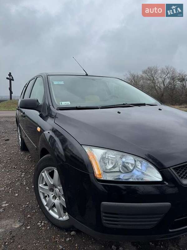 Ford Focus (2006)