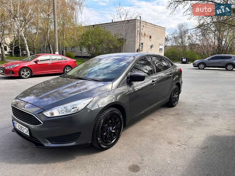 Ford Focus (2016)