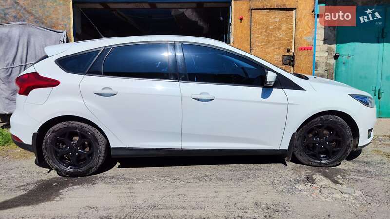 Ford Focus (2015)