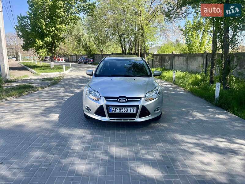 Ford Focus (2012)