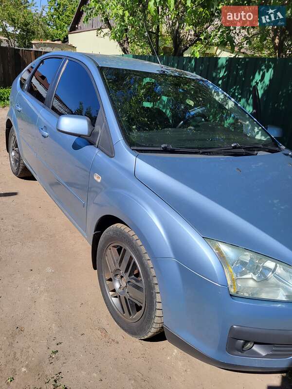 Ford Focus (2005)