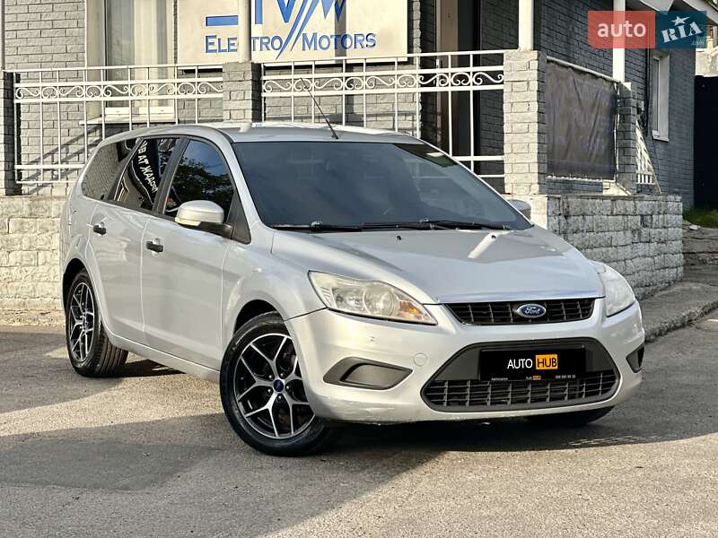 Ford Focus (2011)