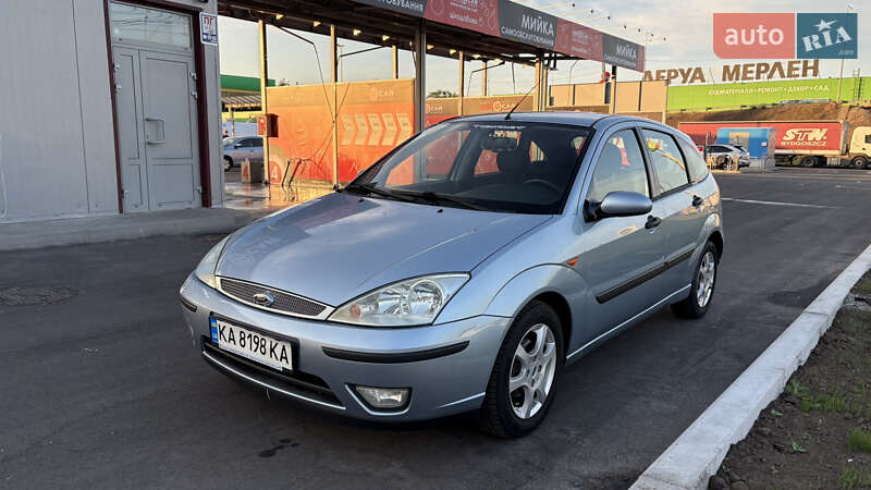 Ford Focus (2004)