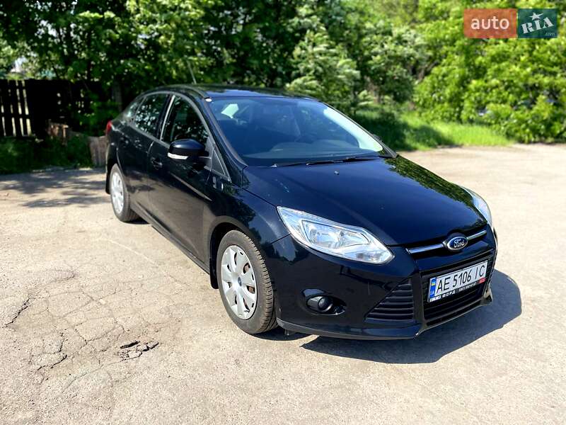 Ford Focus (2012)