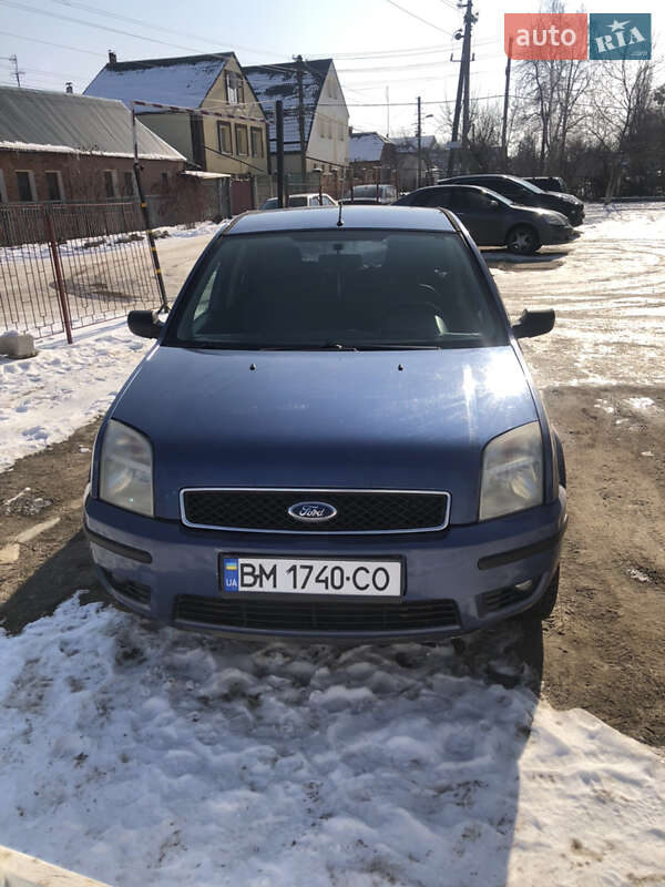Ford Fusion (2005)
