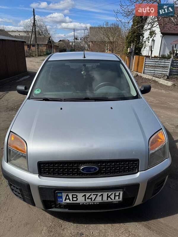 Ford Fusion (2008)