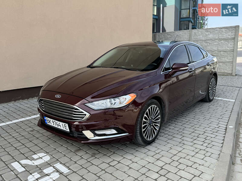 Ford Fusion (2016)