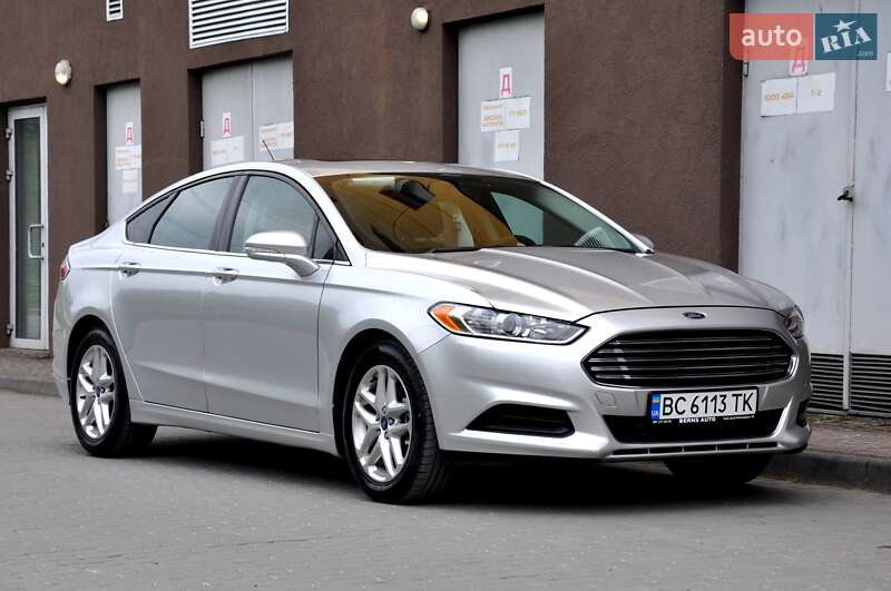 Ford Fusion (2013)