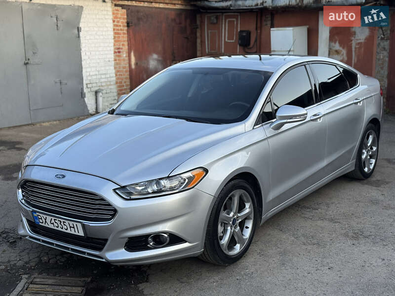 Ford Fusion (2014)