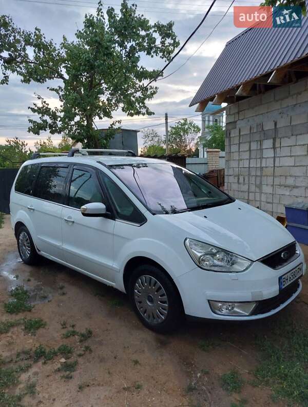 Ford Galaxy (2009)