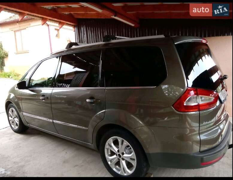 Ford Galaxy (2011)