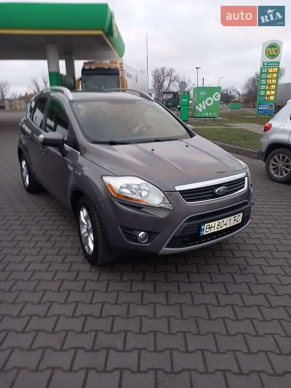 Ford Kuga (2012)