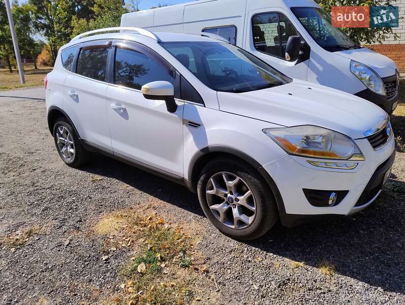 Ford Kuga (2011)