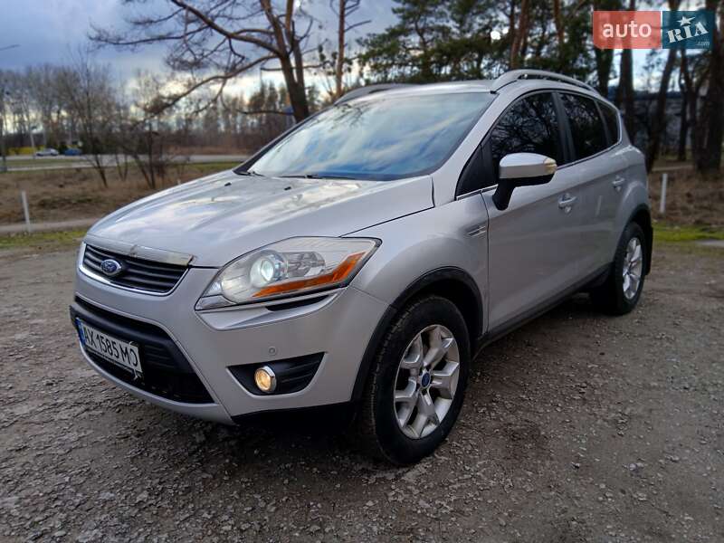 Ford Kuga (2011)